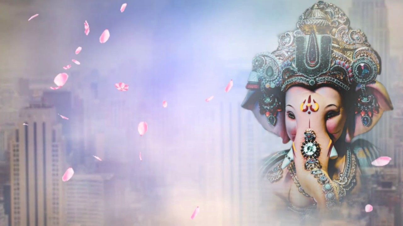 Embracing the Timeless Elegance of Indian Sarees